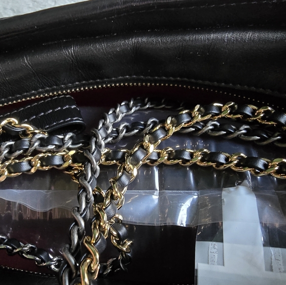 🤩SALE🤩Full Set Chanel Gabrielle bag - Picture 5 of 16